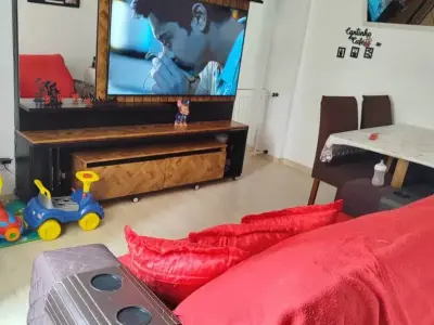 Apartamento com 2 quartos em Santa Clara B