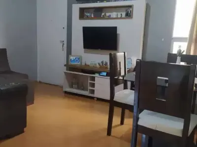 Apartamento com 2 quartos em Chácaras Reunidas Santa Terezinha