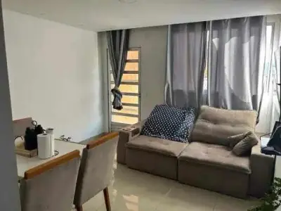 Apartamento com 2 quartos em Jardim Vitória