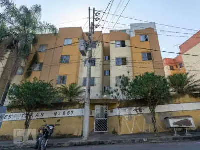 Apartamento com 2 quartos em Heliópolis