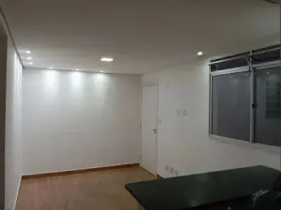 Apartamento com 2 quartos em Gávea