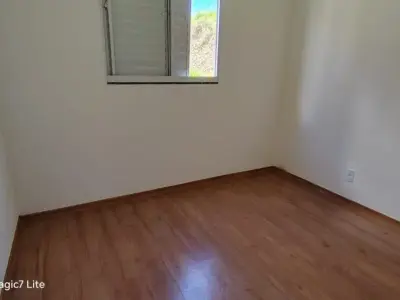 Casa de Condomínio com 2 quartos em Serra Dourada