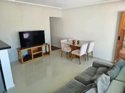 Casa Geminada com 3 quartos em Serra Dourada