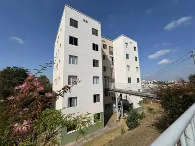 Apartamento com 2 quartos em Parque das Indústrias