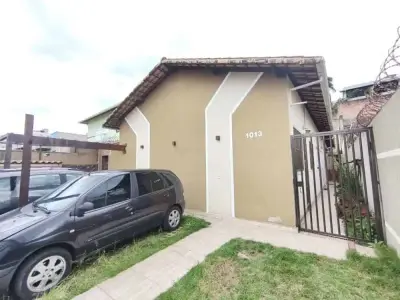 Casa Geminada com 2 quartos em Parque Xangri-Lá
