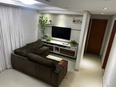 Apartamento com 2 quartos em Cardoso (Barreiro)