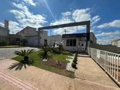 Apartamento com 2 quartos em Donato