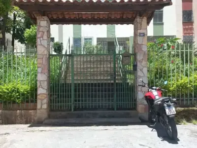 Apartamento com 3 quartos em Madre Gertrudes