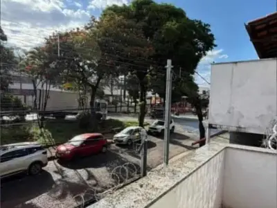 Área Privativa com 2 quartos em Novo Eldorado