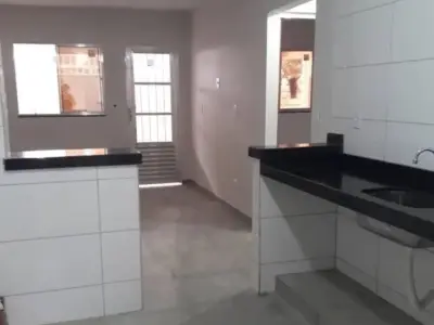 Apartamento com 3 quartos em Vila Serra Dourada (Parque Durval de Barros)