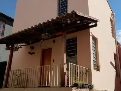 Casa Geminada com 2 quartos em Jardim América