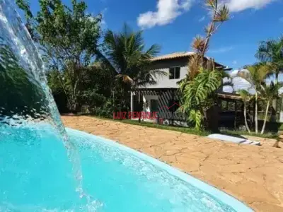 Casa de Condomínio com 4 quartos em Condomínio Estância da Mata