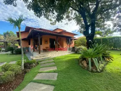 Casa de Condomínio com 3 quartos em Cond. Aldeia da Jaguara