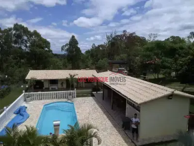 Casa de Condomínio com 3 quartos em Condomínio Estância da Mata
