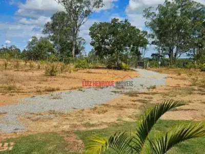 Fazenda com 3 quartos em Zona Rural