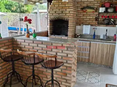 Casa de Condomínio com 3 quartos em Condomínio Estância da Mata