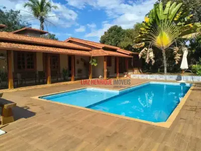 Casa de Condomínio com 7 quartos em Cond. Aldeia da Jaguara