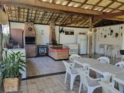 Casa de Condomínio com 5 quartos em CAMPO ALEGRE