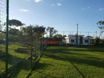 Sítio com 4 quartos em Condomínio Estancia da Mata