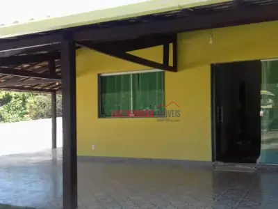 Casa de Condomínio com 2 quartos em Cond. Vale do Luar