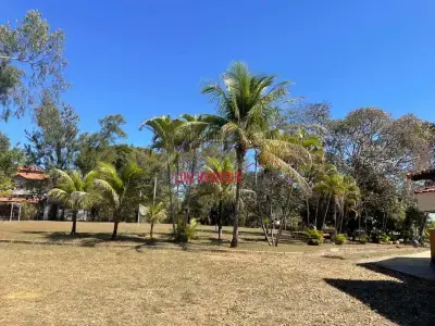Casa de Condomínio com 4 quartos em Cond. Aldeia da Jaguara