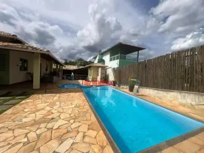 Casa de Condomínio com 6 quartos em Condomínio Estância da Mata