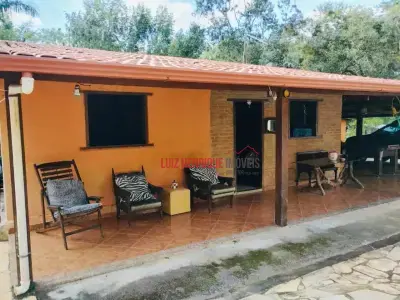 Casa de Condomínio com 3 quartos em Condomínio Estância da Mata