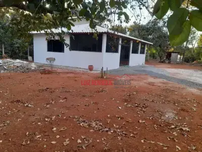 Casa de Condomínio com 3 quartos em Cond. Vila Monte Verde