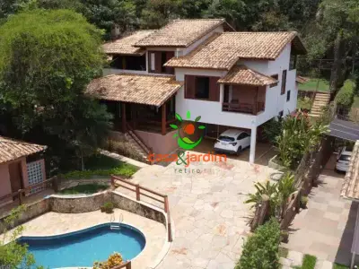 Casa com 4 quartos em Retiro do Chalé, Brumadinho - 290m²