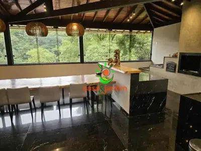 Casa com 5 quartos em Retiro do Chalé, Brumadinho - 600m²
