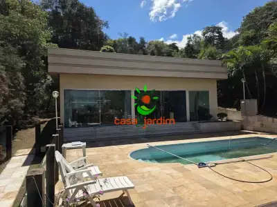 Imóveis em Retiro do Chalé