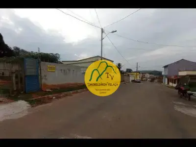 Lote / Terreno com 0 quartos em Centro, Luminárias - 200m²
