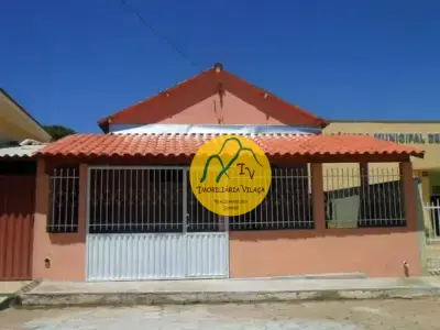 Casa com 0 quartos em Centro, Luminárias - 249m²