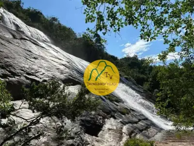 Fazenda com 0 quartos em Zona Rural, Carvalhos - 85m²