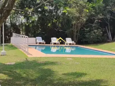 Casa de Condomínio com 4 quartos em Colinas do Mosteiro de Itaici