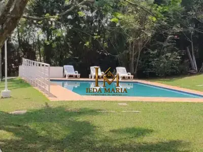 Casa de Condomínio com 4 quartos em Colinas do Mosteiro de Itaici