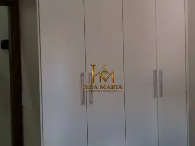 Casa de Condomínio com 3 quartos em Jardim Bréscia