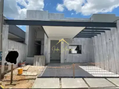 Casa de Condomínio com 3 quartos em Jardins do Império