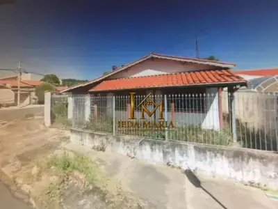 Casa com 2 quartos em Parque São Lourenço