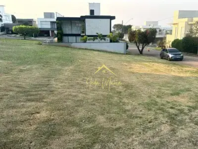 Lote em Condomínio com 1 quartos em Vale das Laranjeiras