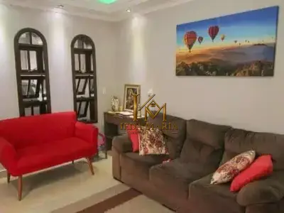 Sobrado com 3 quartos em Jardim Morada do Sol