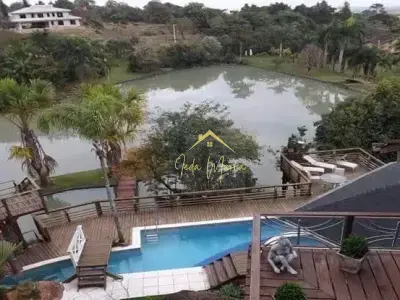 Chácara com 6 quartos em Vale das Laranjeiras