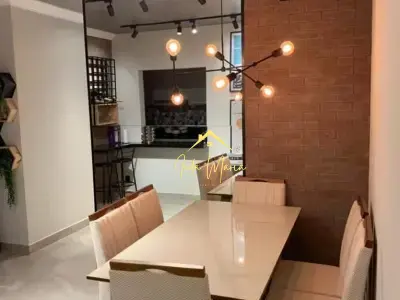 Apartamento com 3 quartos em Jardim Santiago
