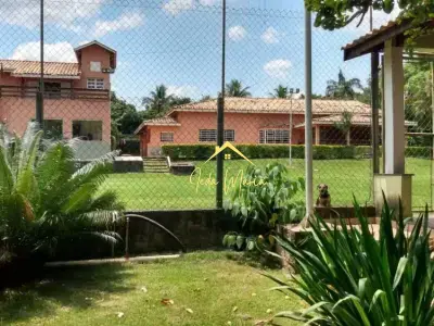 Chácara com 5 quartos em Vale das Laranjeiras