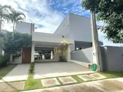 Casa de Condomínio com 3 quartos em Jardim Bréscia