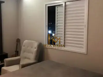 Apartamento com 3 quartos em Jardim Santiago