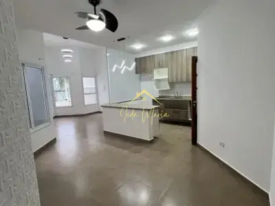 Casa de Condomínio com 3 quartos em Jardim Panorama