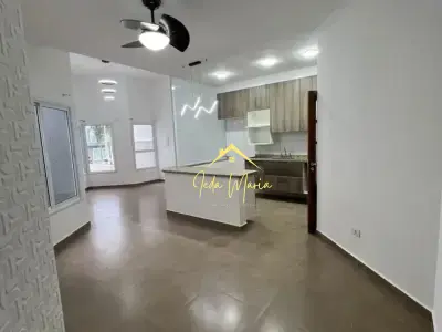 Casa de Condomínio com 3 quartos em Jardim Panorama