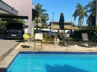Chácara com 5 quartos em Terras de Itaici