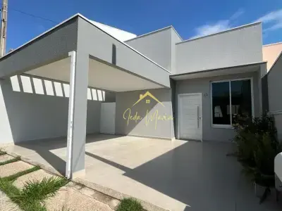 Casa de Condomínio com 3 quartos em Jardim Panorama